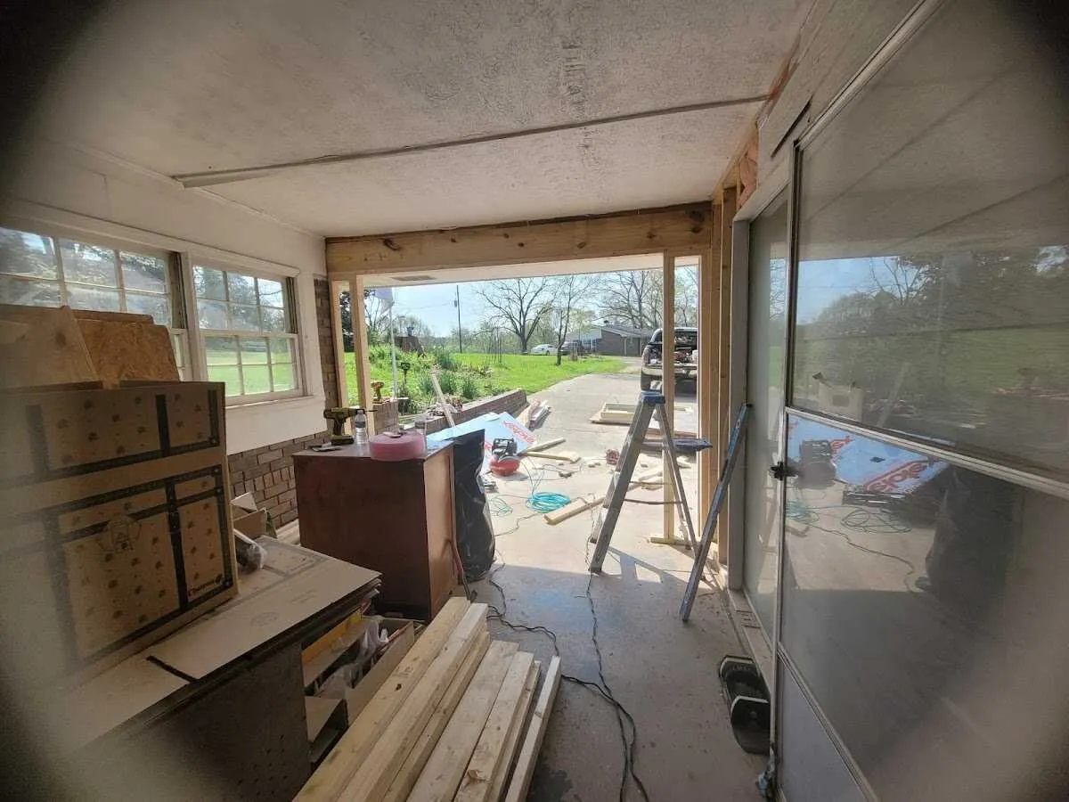 Air movers and dehumidifier for Water Mitigation Services in Sherrelwood